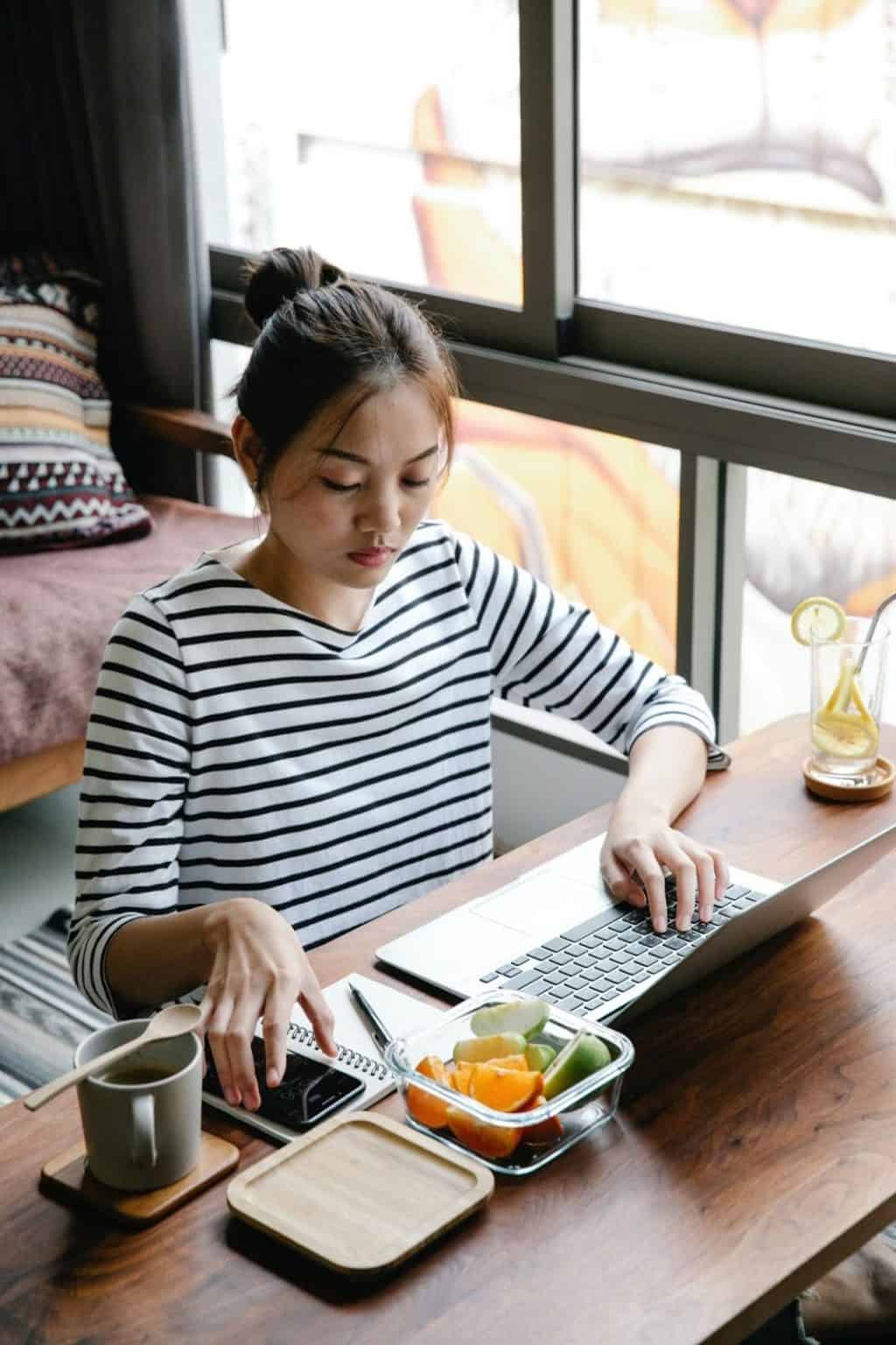 Remote data entry jobs (13 sites that pay really well) - DollarCreed